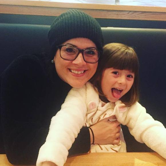 Meet your Posher, Sarah - Picture 1 of 1